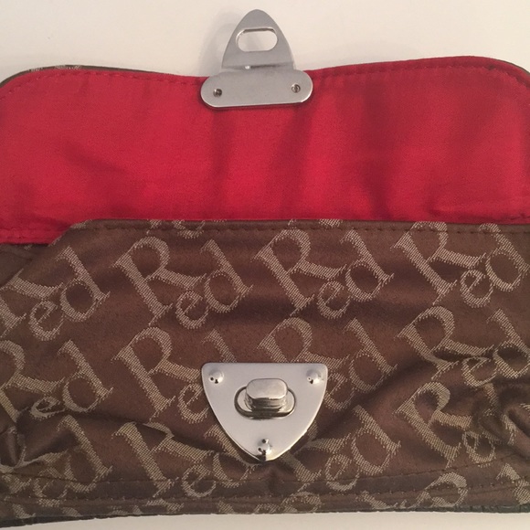 Red Brand Jacquard Logo Sm Kiss lock Wristlet Bag - Picture 7 of 8